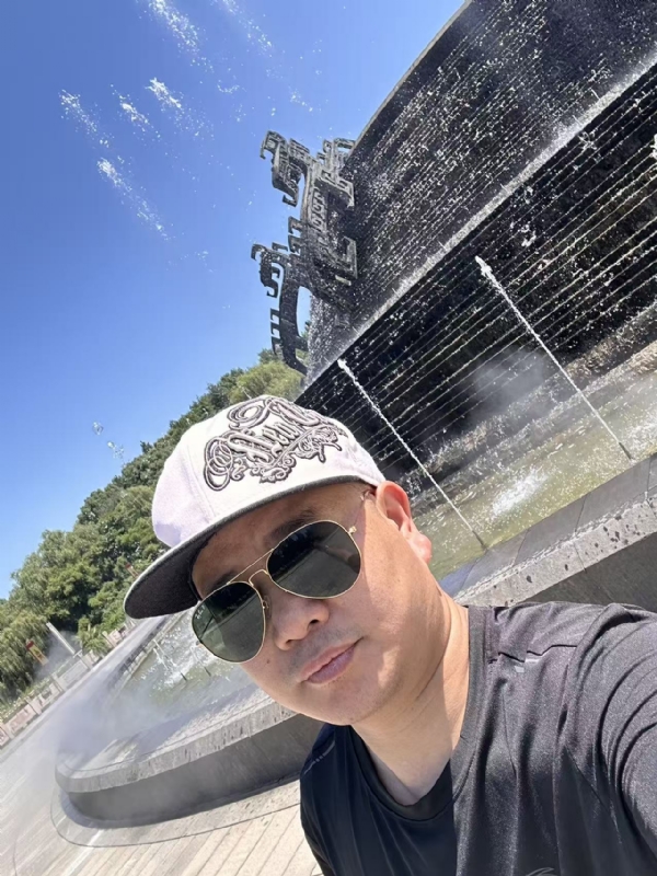 艾伦的第二张照片--厦门男同性恋服务网
